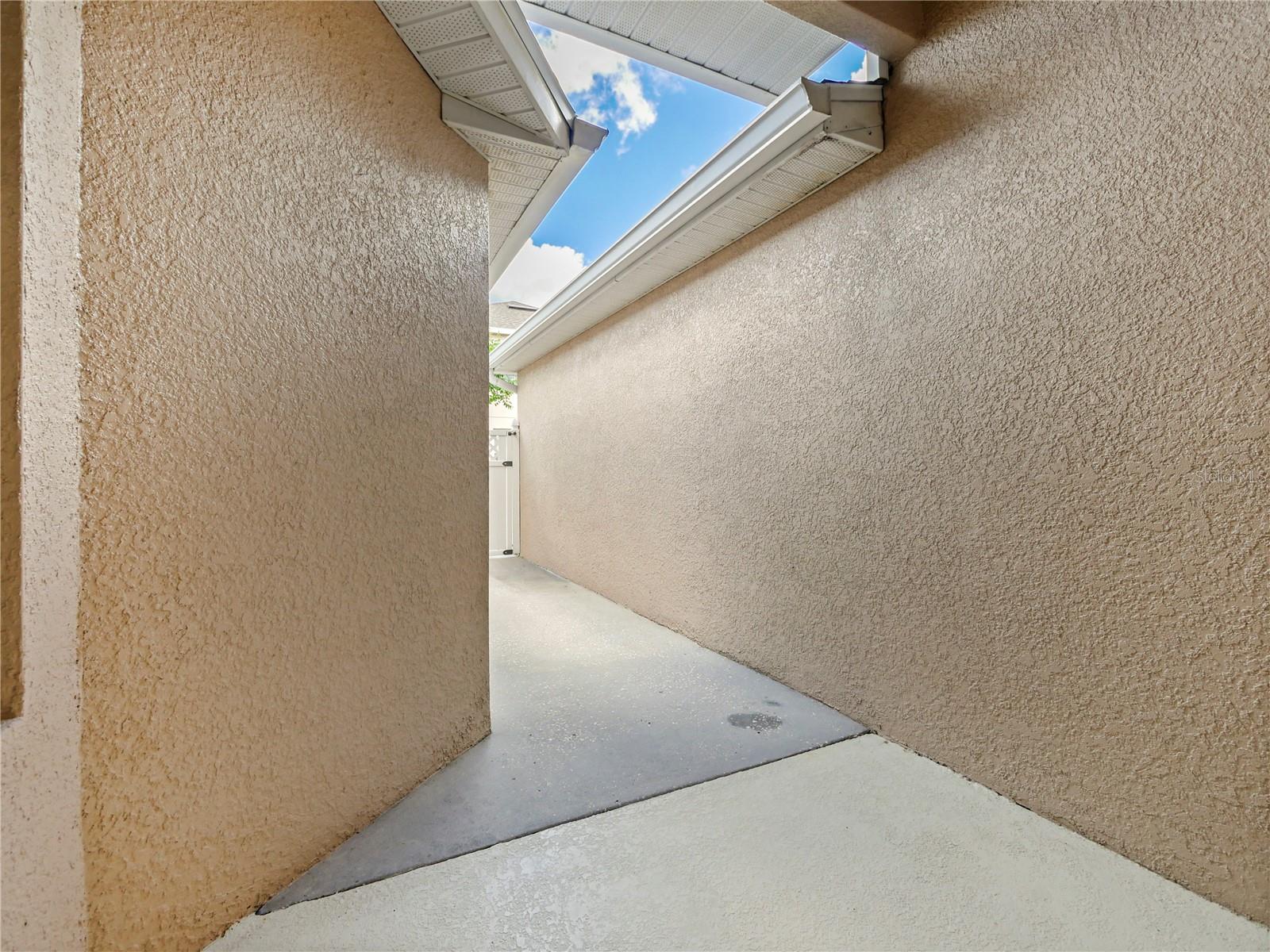 AVALON PARK NORTHWEST VILLAGE PH 05 R - Residential Lease