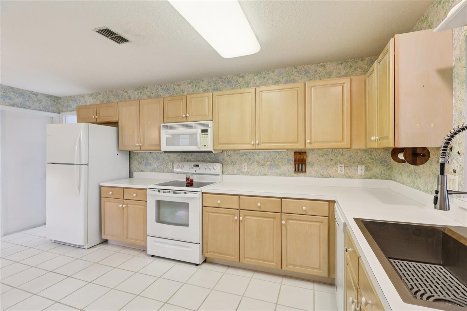 MOUNT DORA COUNTRY CLUB MOUNT DORA PH 02-1 - Residential