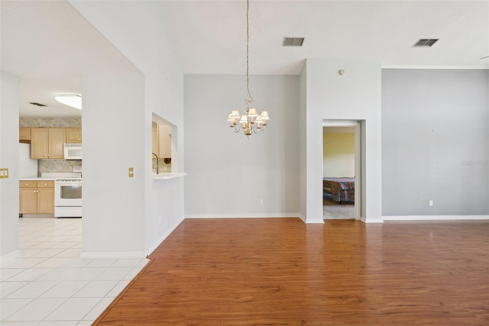 MOUNT DORA COUNTRY CLUB MOUNT DORA PH 02-1 - Residential