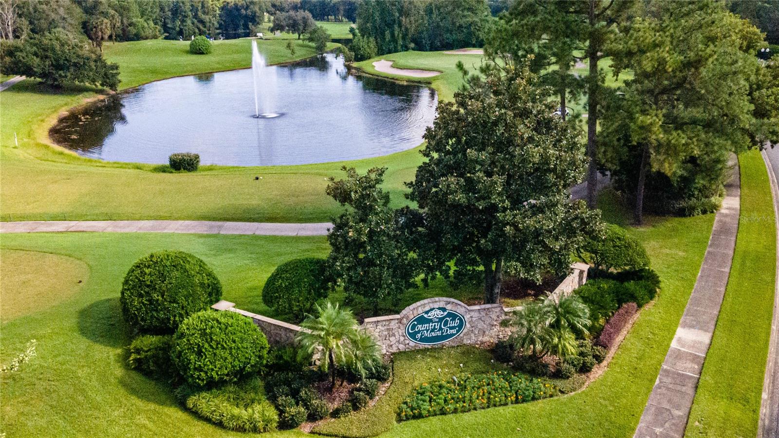 MOUNT DORA COUNTRY CLUB MOUNT DORA PH 02-1 - Residential
