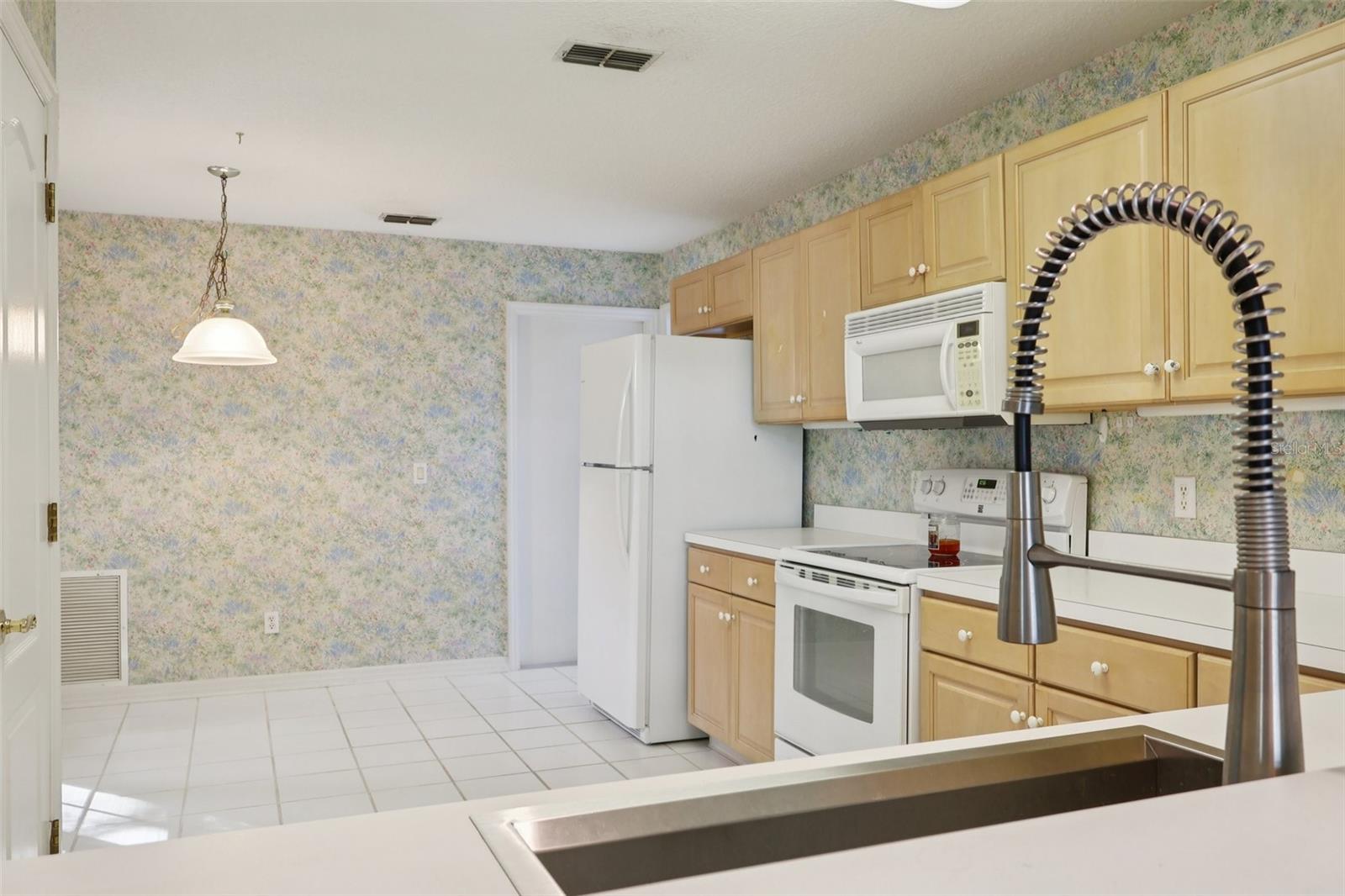 MOUNT DORA COUNTRY CLUB MOUNT DORA PH 02-1 - Residential