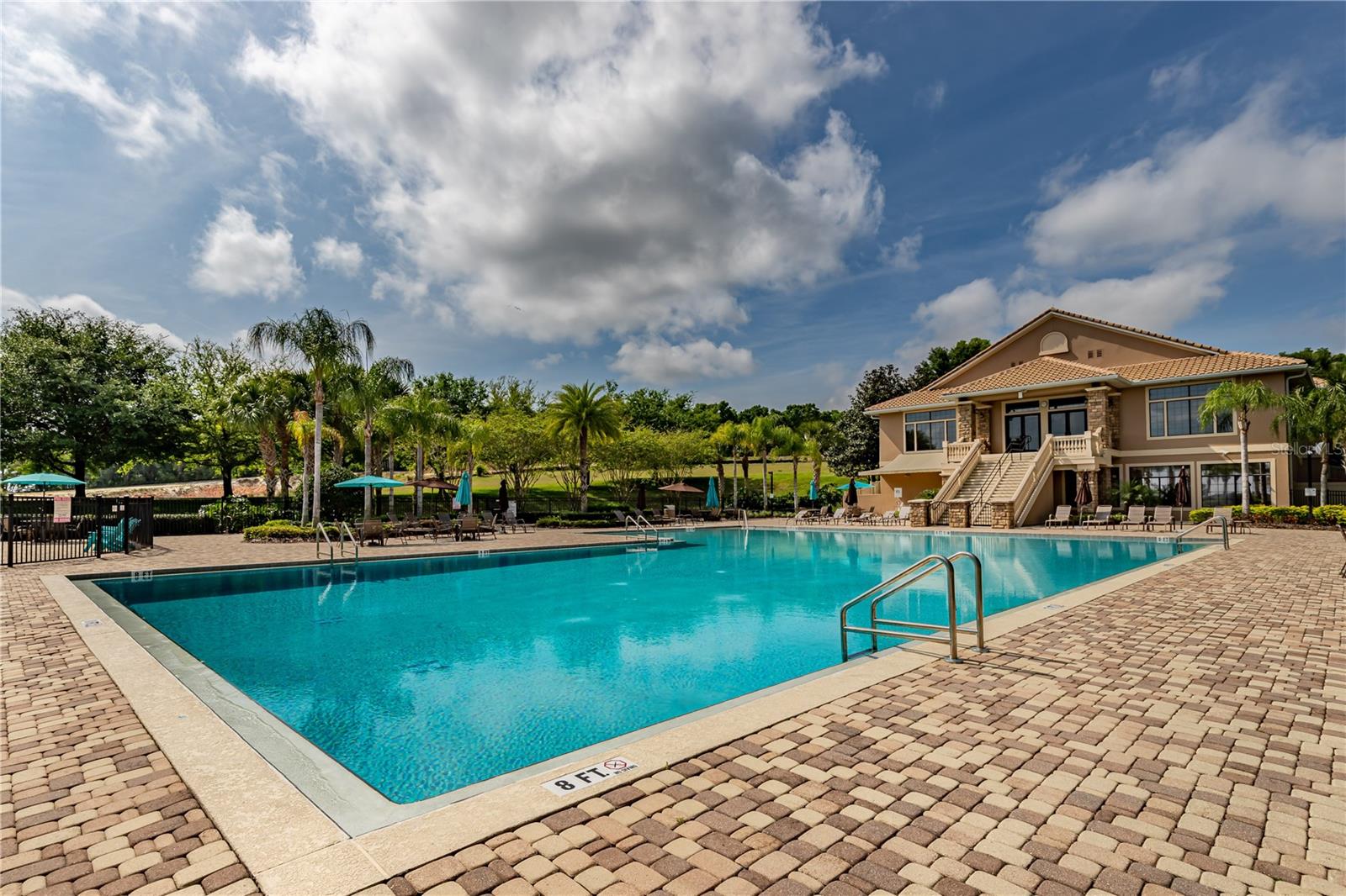 MOUNT DORA COUNTRY CLUB MOUNT DORA PH 02-1 - Residential