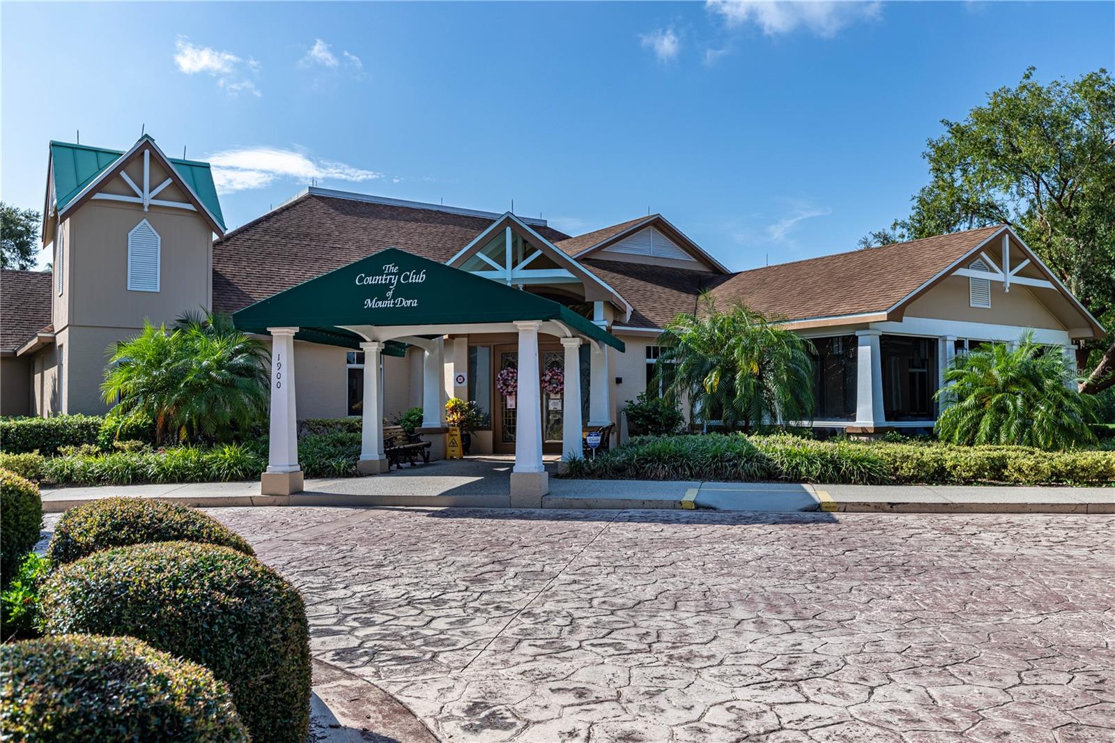 MOUNT DORA COUNTRY CLUB MOUNT DORA PH 02-1 - Residential