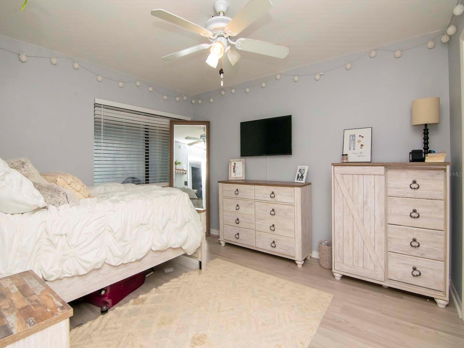 DOCKSIDE A CONDO - Residential Lease