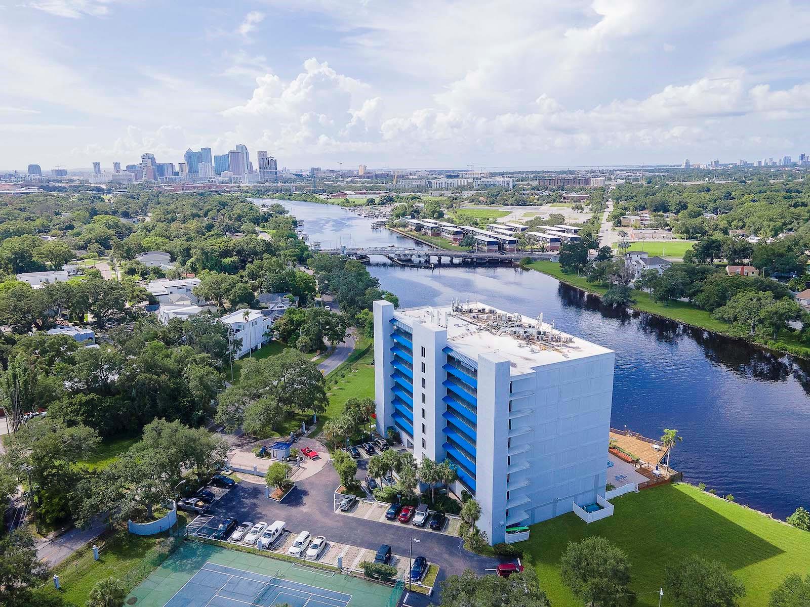 DOCKSIDE A CONDO - Residential Lease