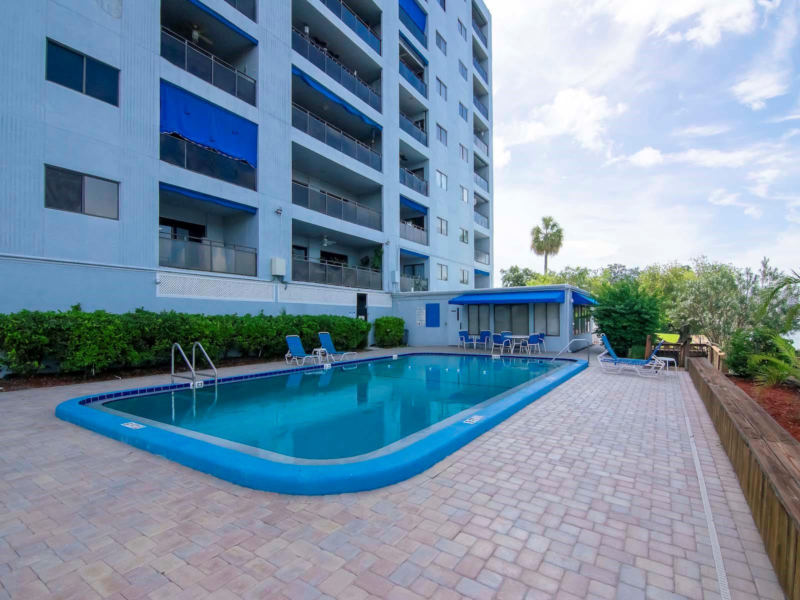 DOCKSIDE A CONDO - Residential Lease