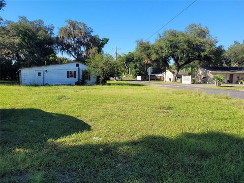 A home in ZEPHYRHILLS