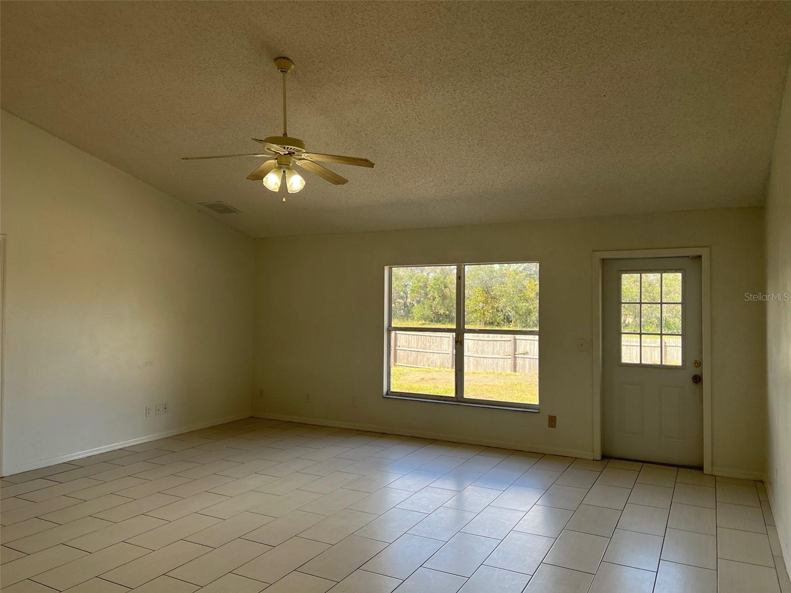 POINCIANA NBRHD 04 VILLAGE 07 - Residential Lease