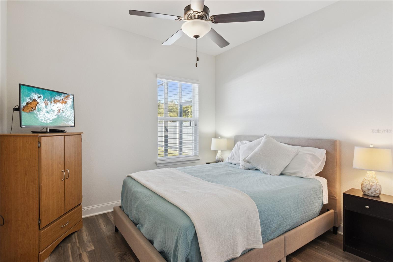 TREYMONT - Residential