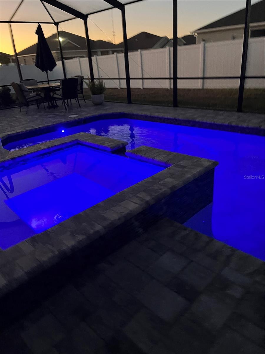 TREYMONT - Residential