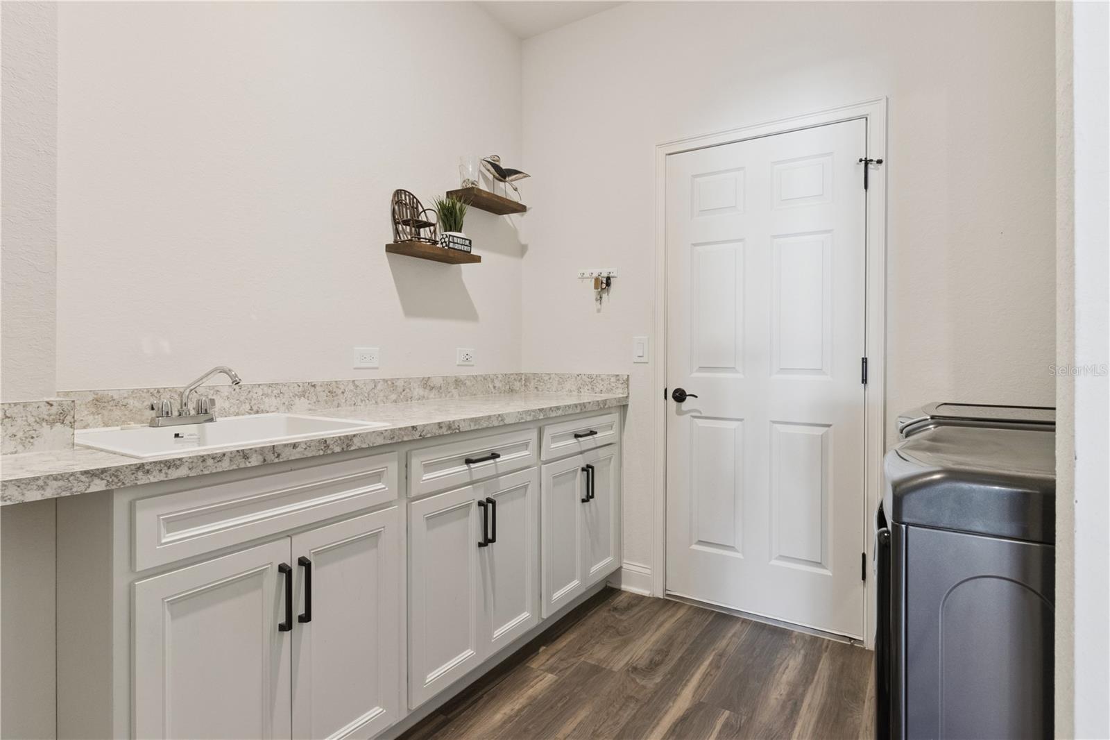 TREYMONT - Residential