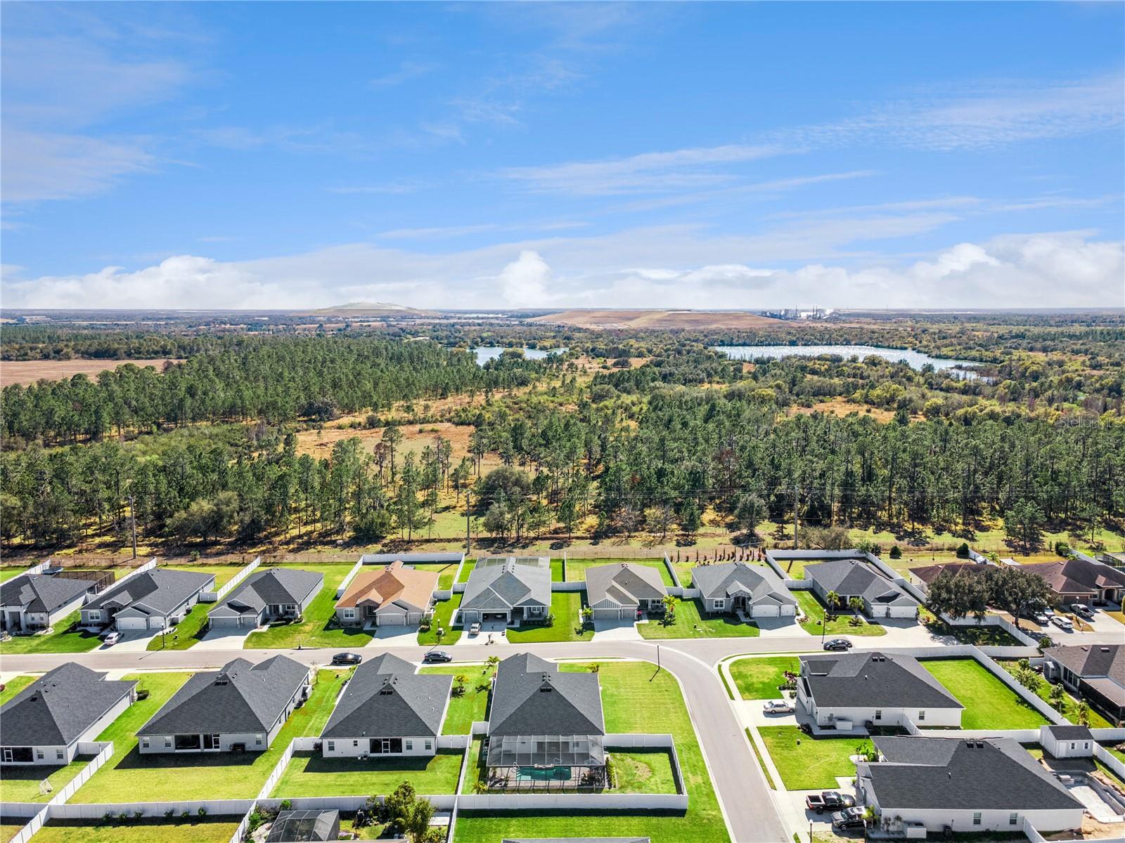 TREYMONT - Residential