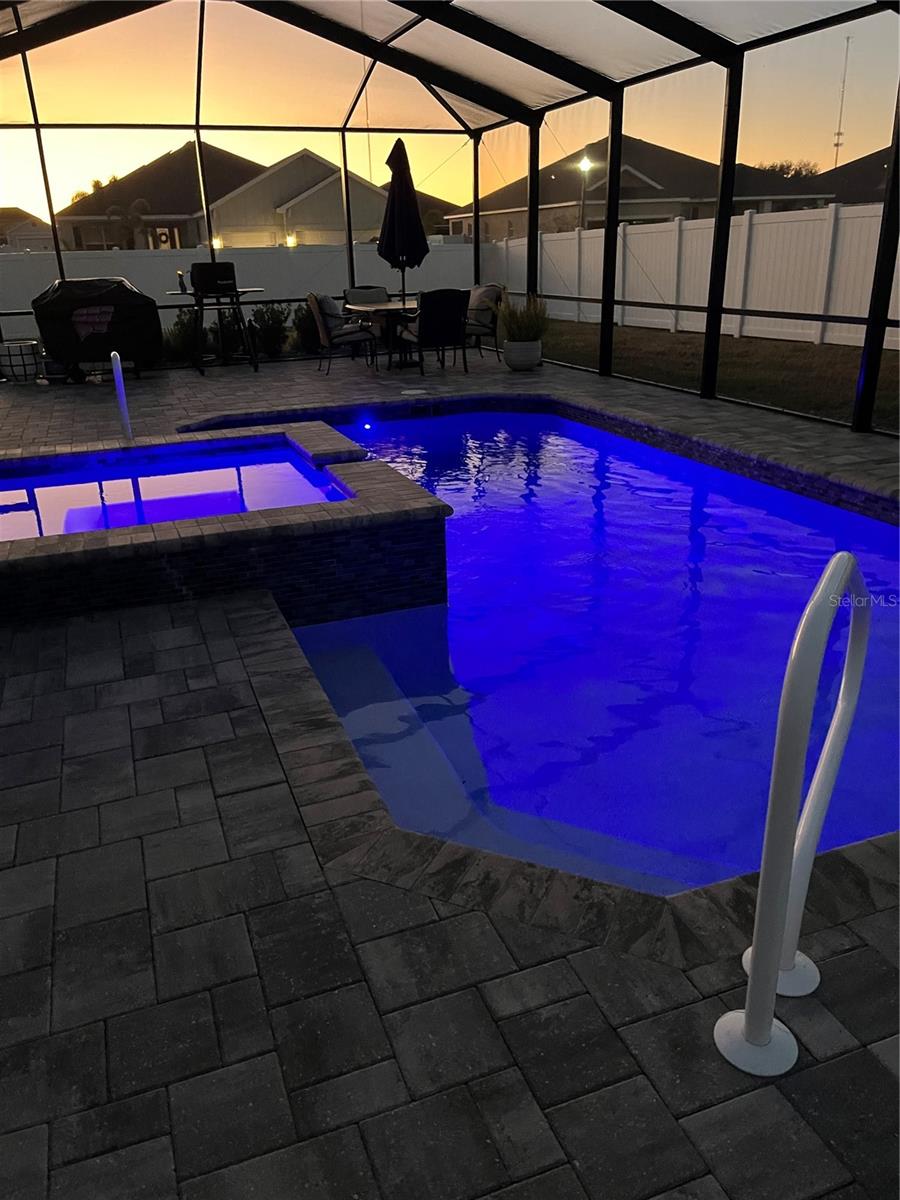 TREYMONT - Residential