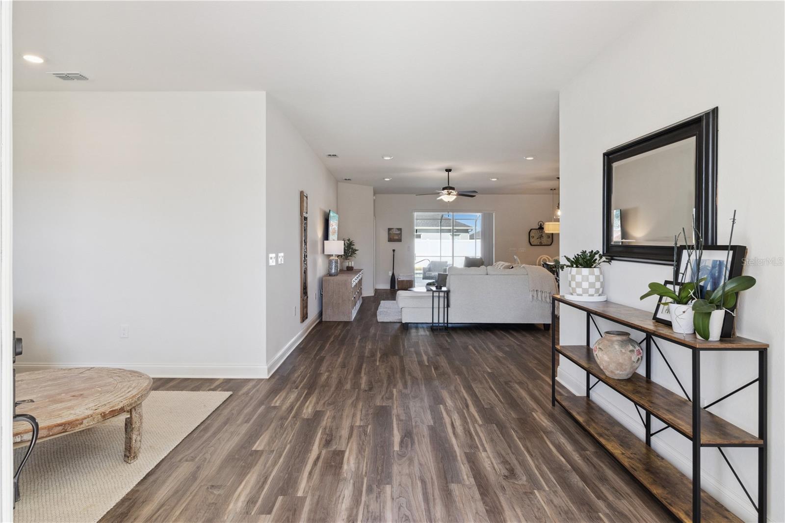 TREYMONT - Residential