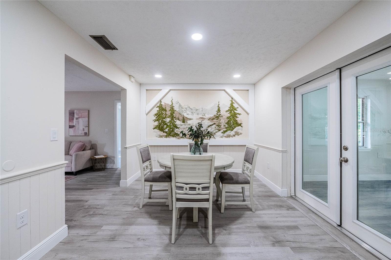 PINESTHE - Residential