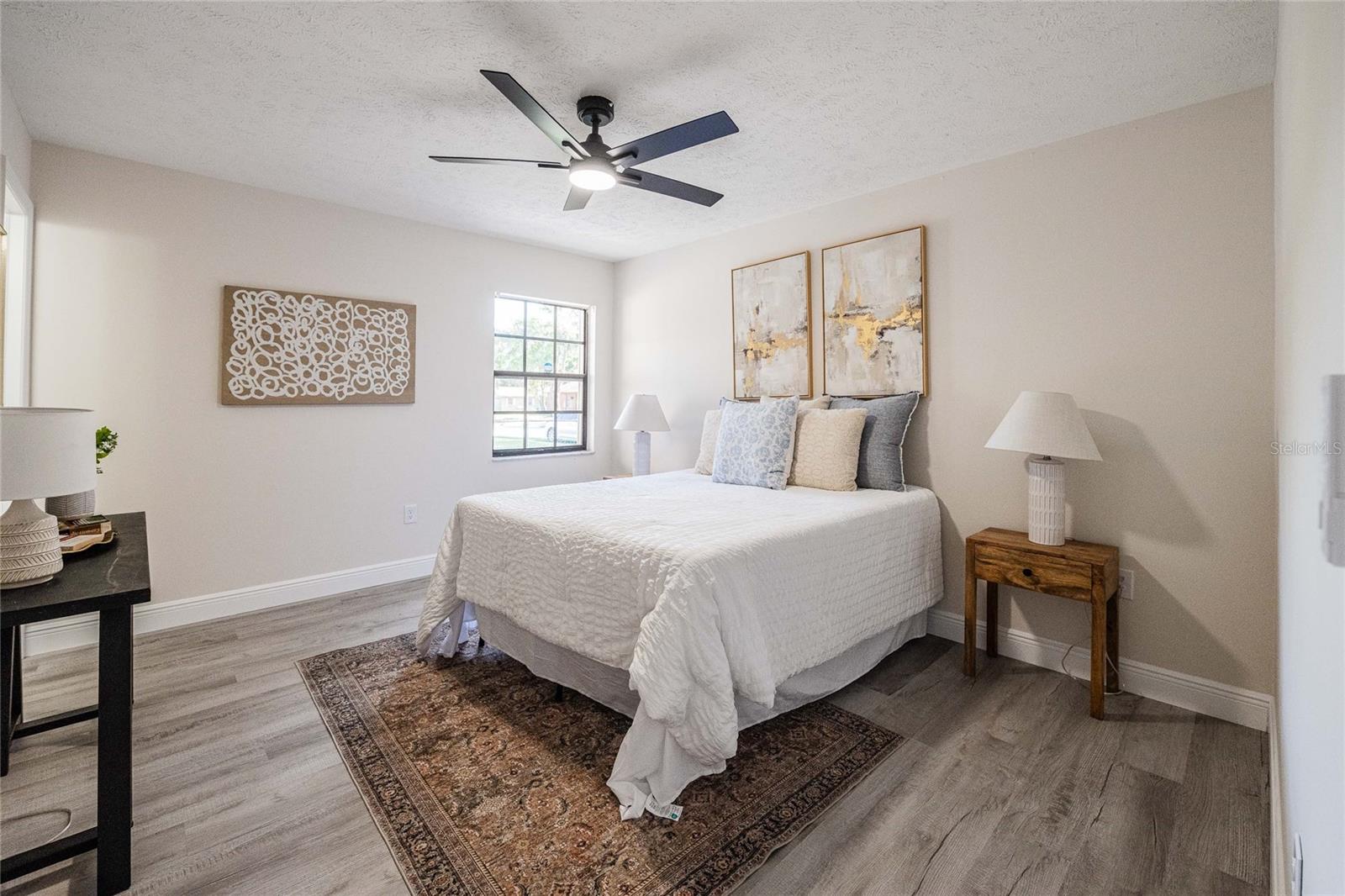 PINESTHE - Residential