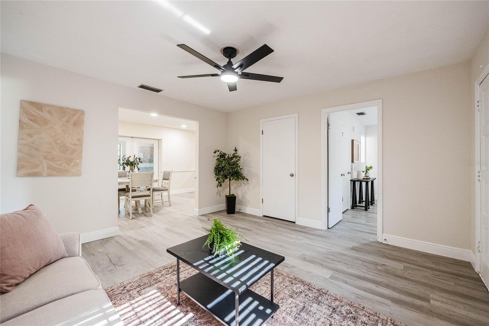 PINESTHE - Residential