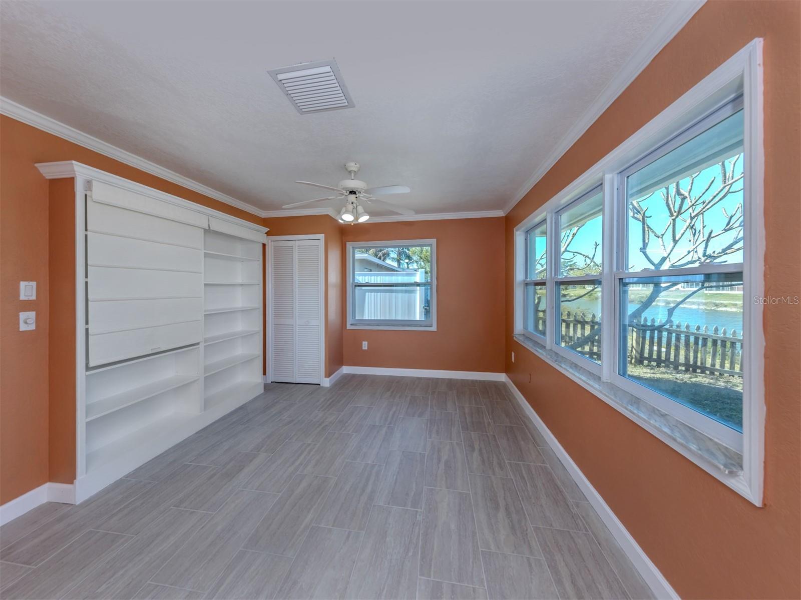 VENICE GARDENS - Residential