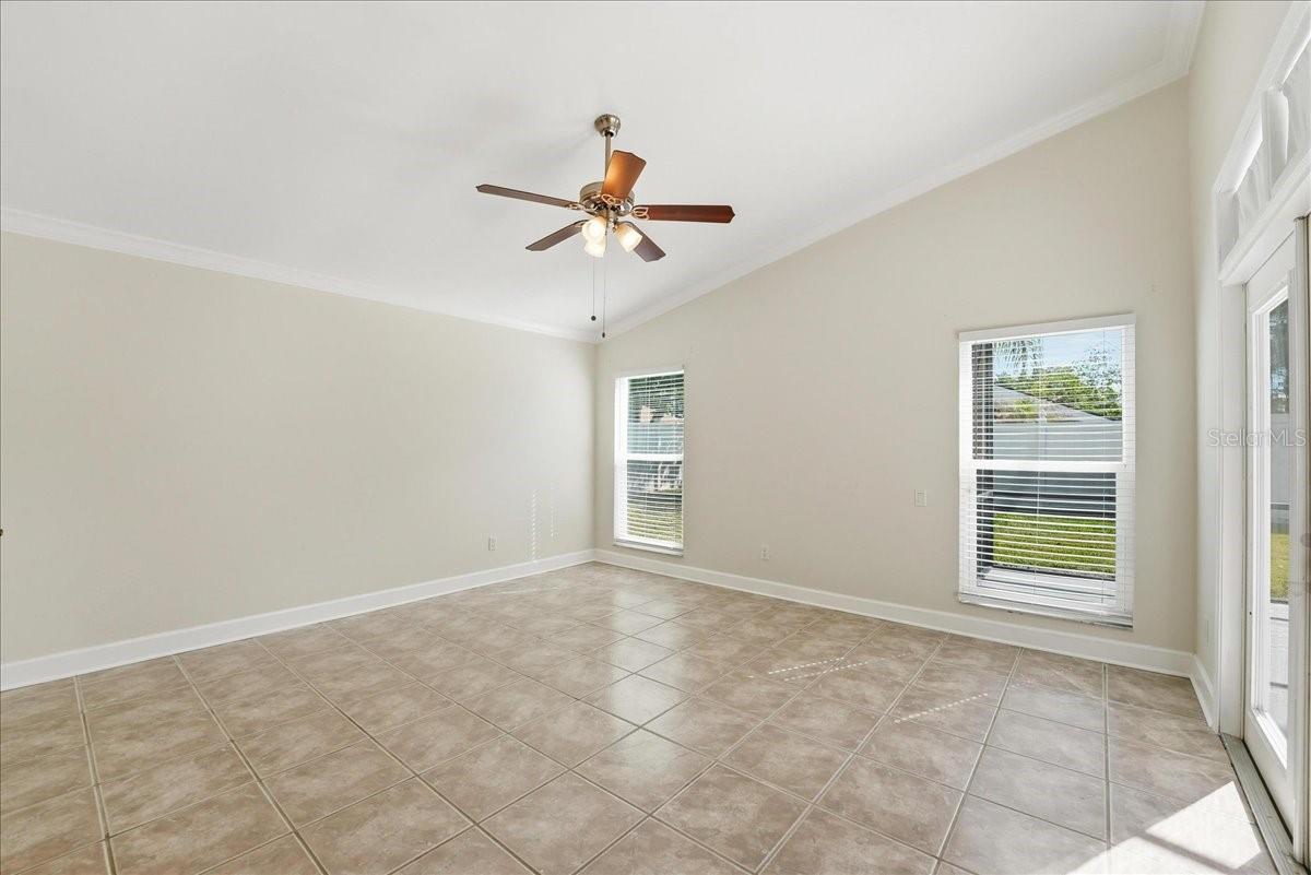 RIVERSIDE AT TWIN RIVERS UN 4A - Residential