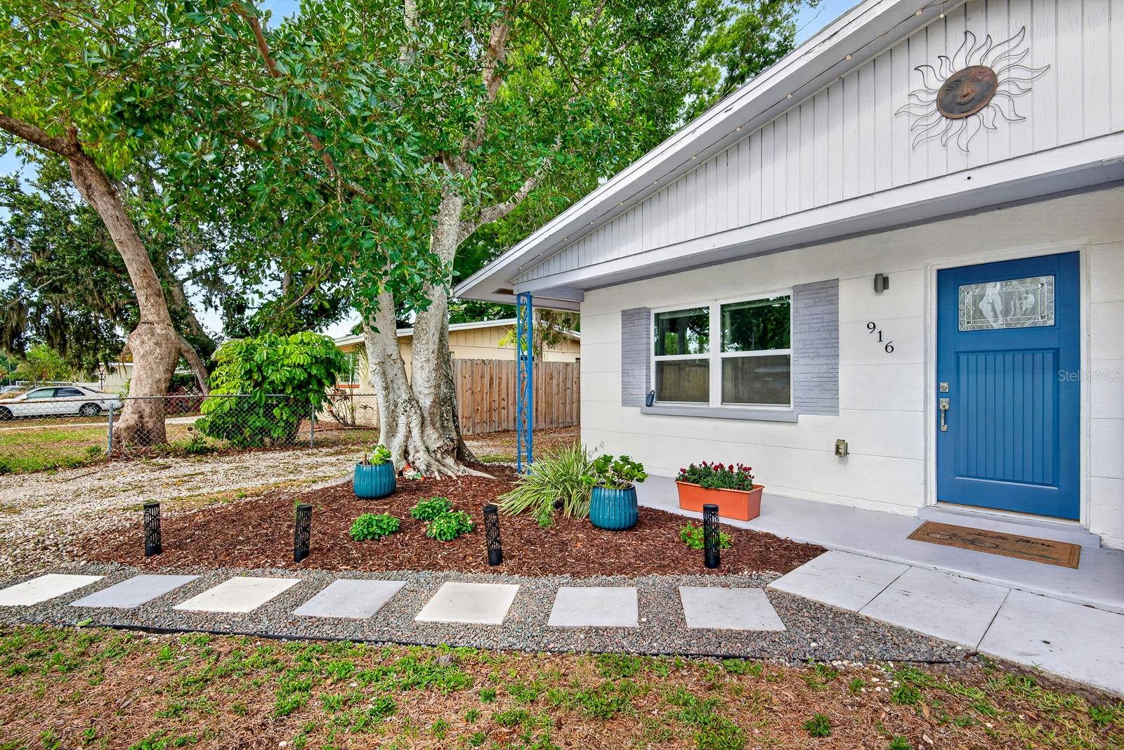 ROBIN HOOD WOODS - Residential