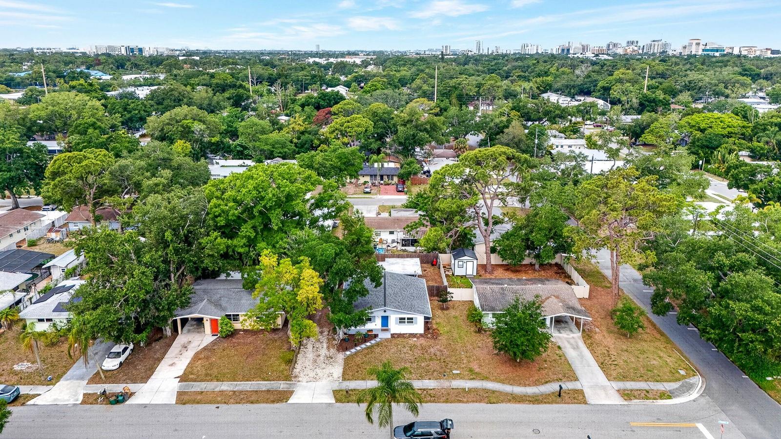 ROBIN HOOD WOODS - Residential