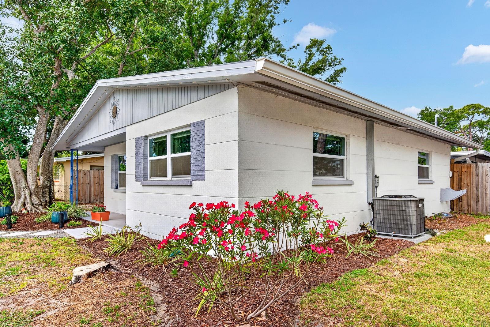 ROBIN HOOD WOODS - Residential