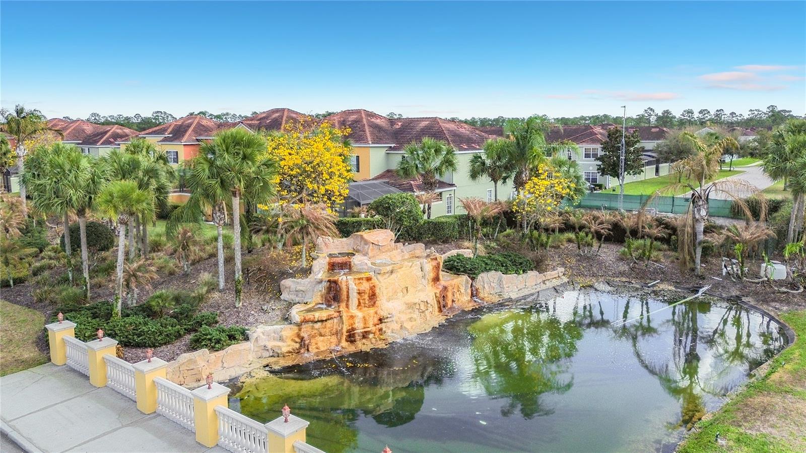 PARADISE PALMS RESORT PH 2 - Residential Lease