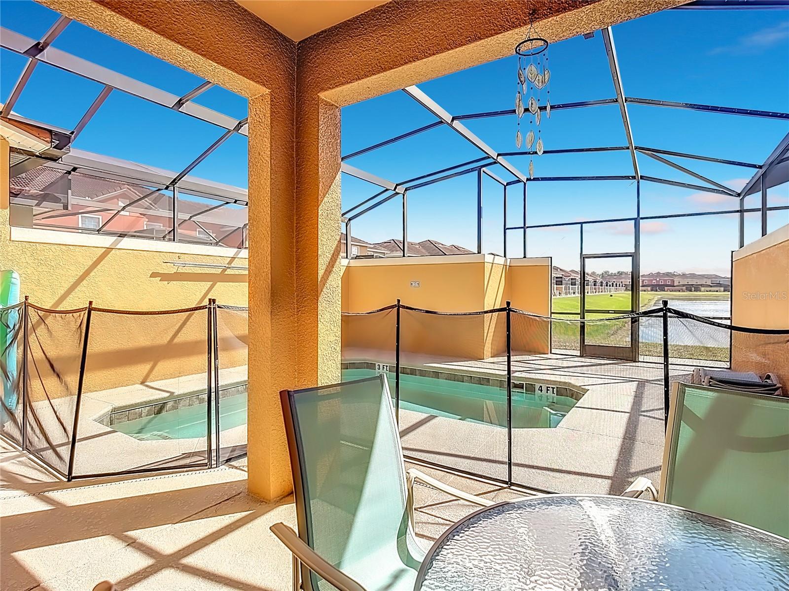 PARADISE PALMS RESORT PH 2 - Residential Lease