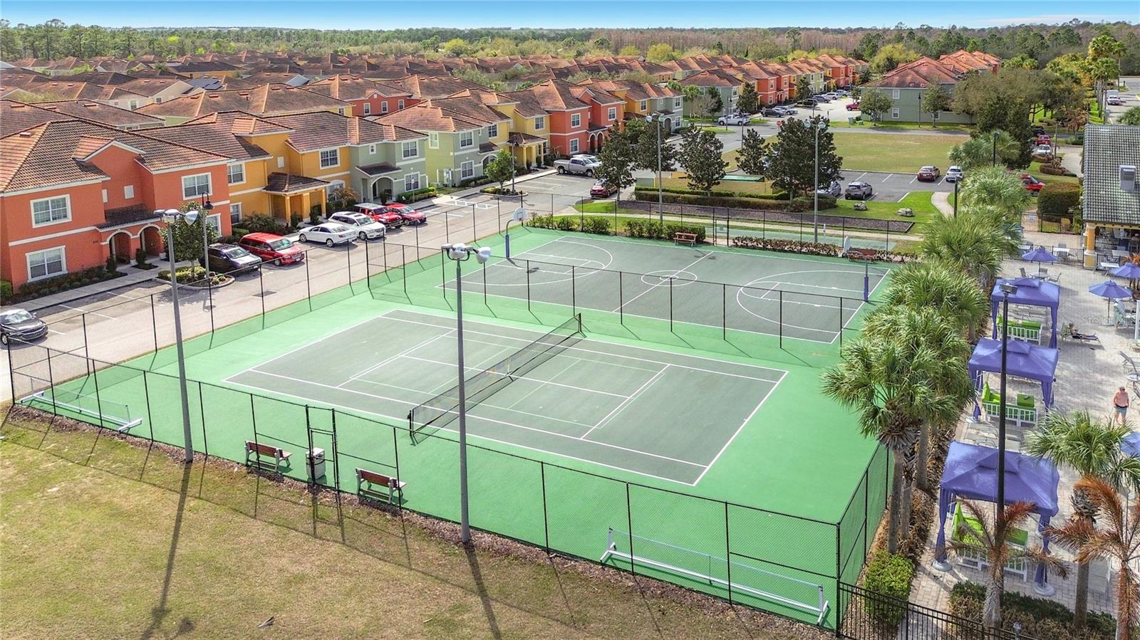 PARADISE PALMS RESORT PH 2 - Residential Lease