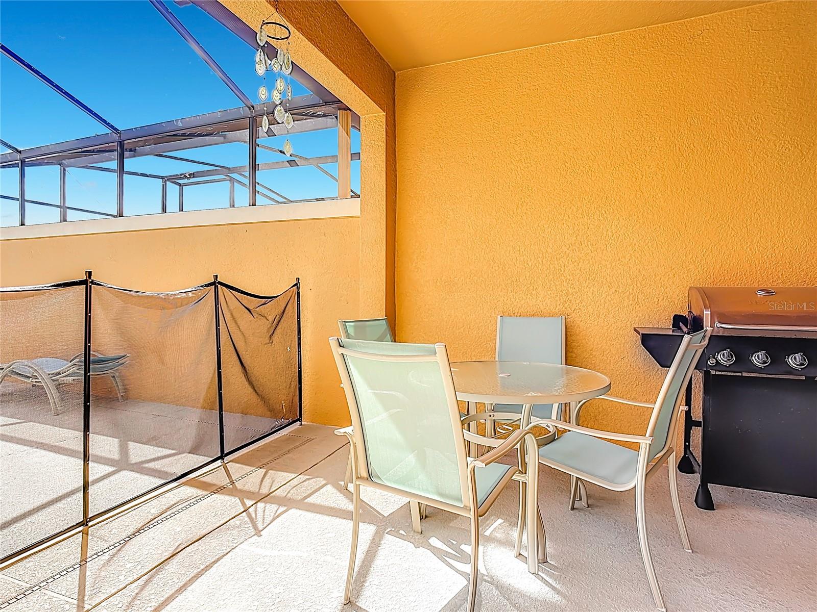 PARADISE PALMS RESORT PH 2 - Residential Lease