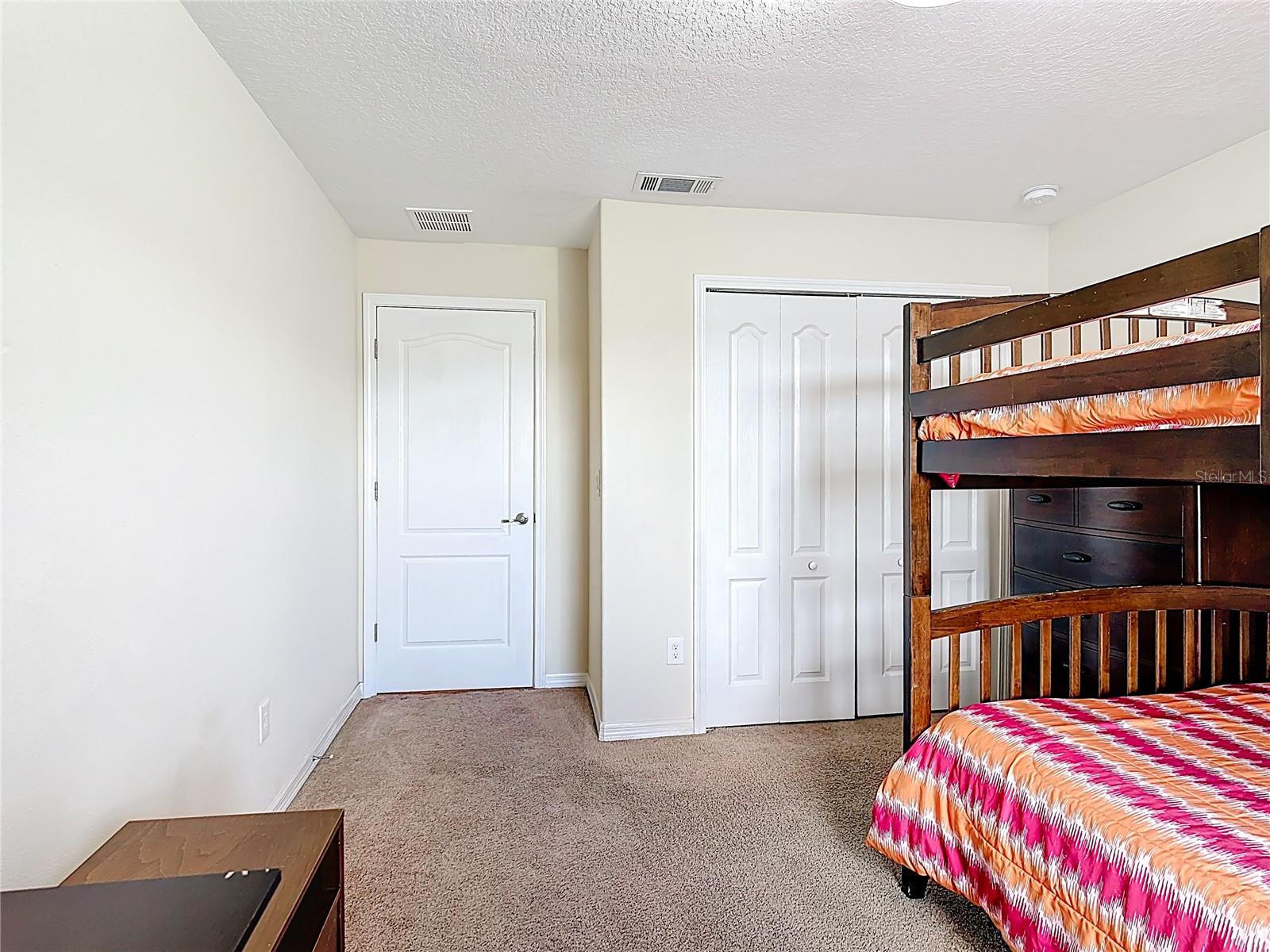 PARADISE PALMS RESORT PH 2 - Residential Lease