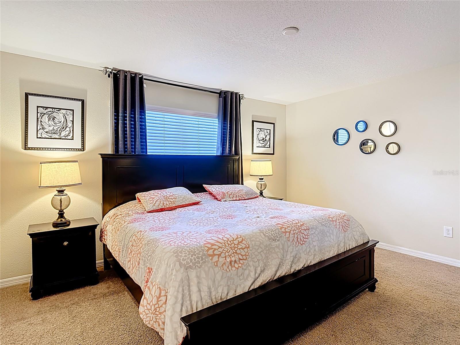 PARADISE PALMS RESORT PH 2 - Residential Lease