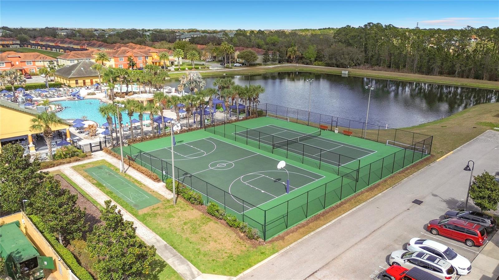 PARADISE PALMS RESORT PH 2 - Residential Lease