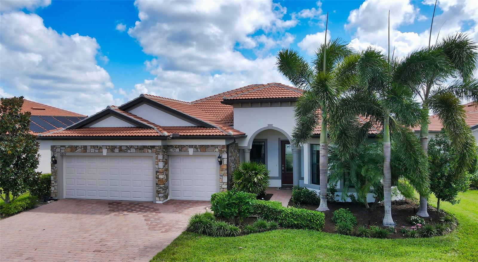 SANDHILL PRESERVE - Residential