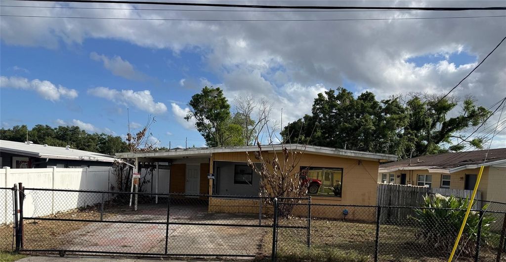 Photo of 4522 Carter Street, Orlando, FL 32811 (MLS # O6398444)