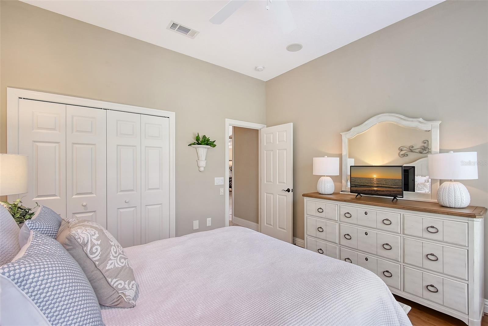 OAKS - Residential