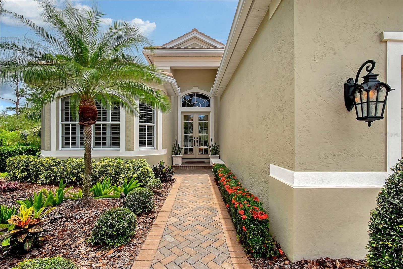 105 TURQUOISE LANE