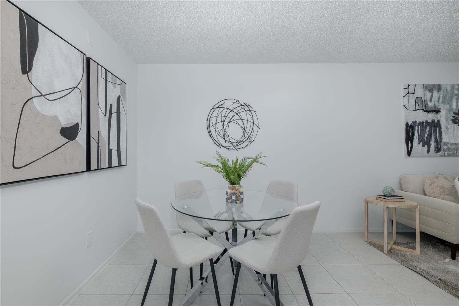 LOVERS OAK CONDO - Residential