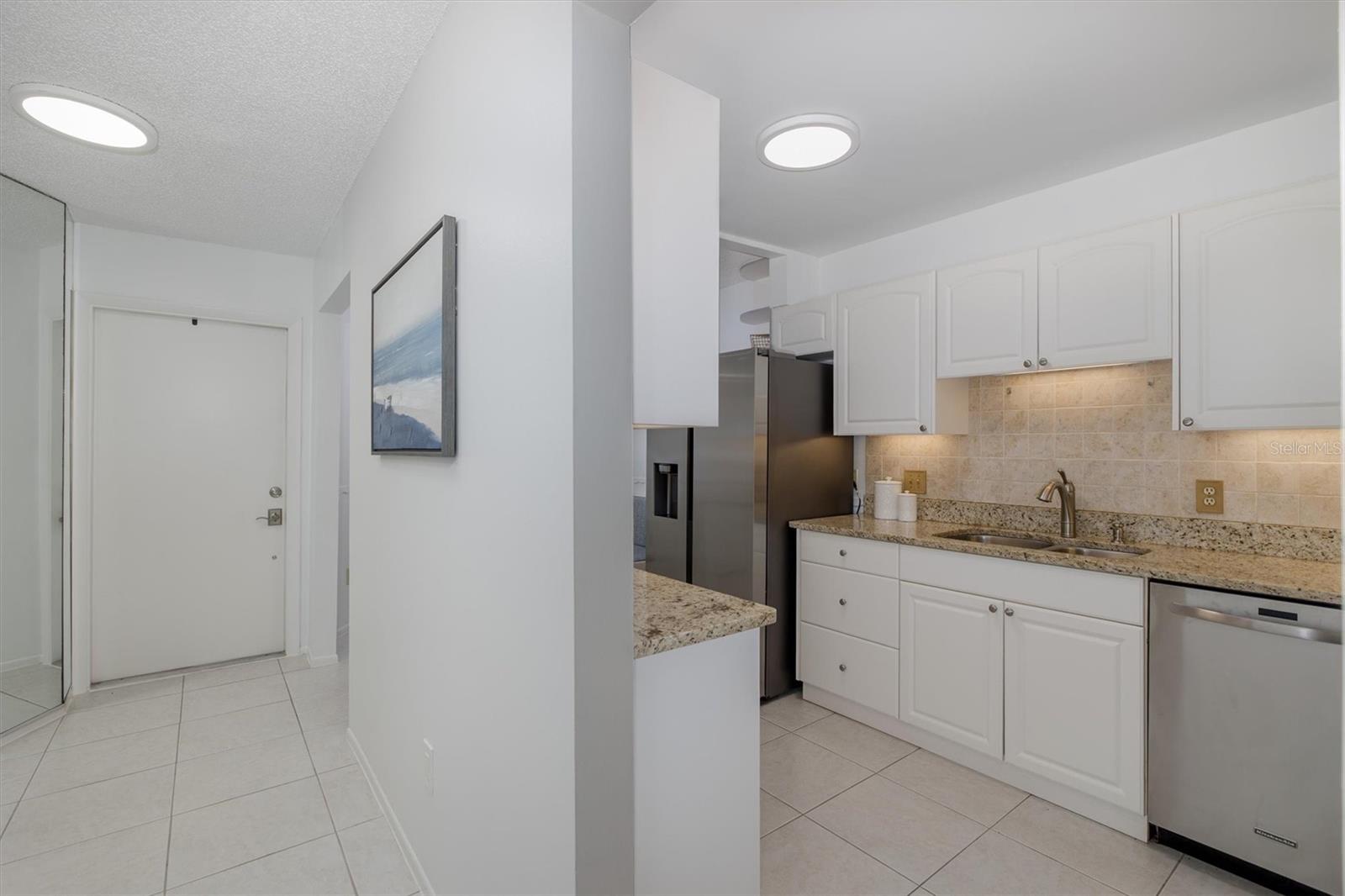 LOVERS OAK CONDO - Residential