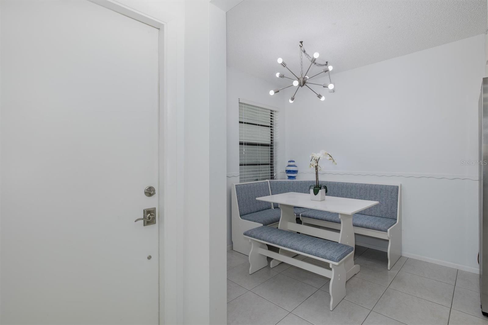 LOVERS OAK CONDO - Residential