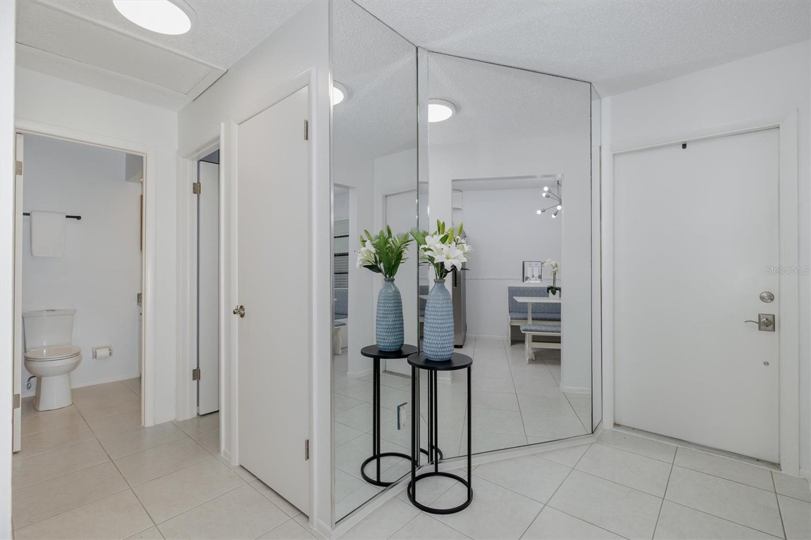 LOVERS OAK CONDO - Residential