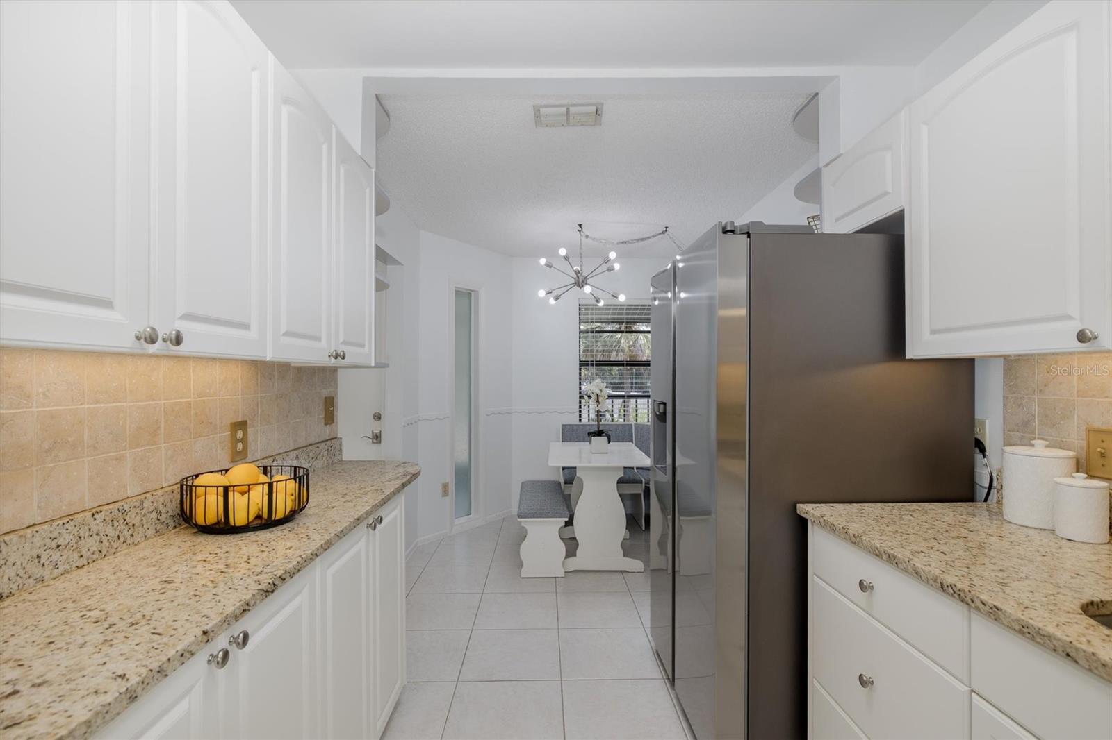 LOVERS OAK CONDO - Residential