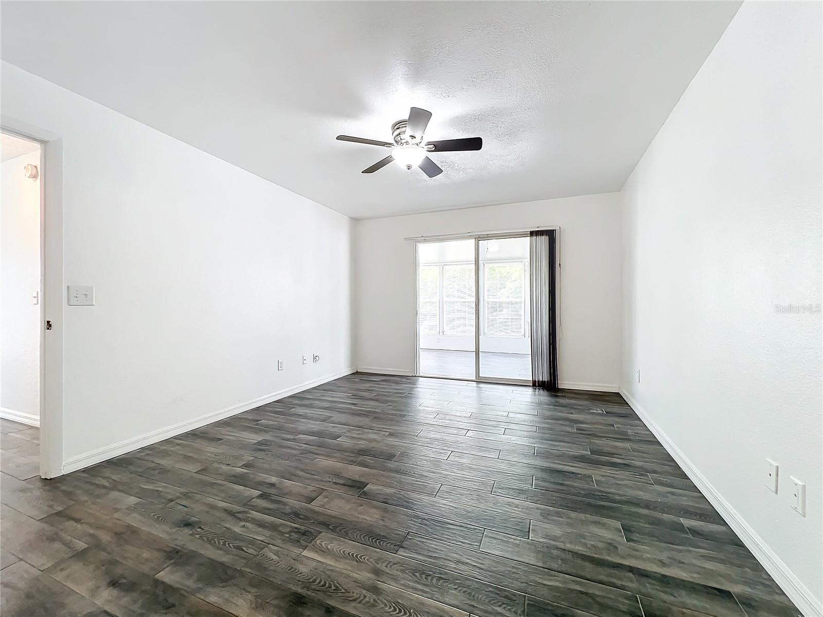 DEER CREEK VILLAGE SEC 04 - Residential Lease