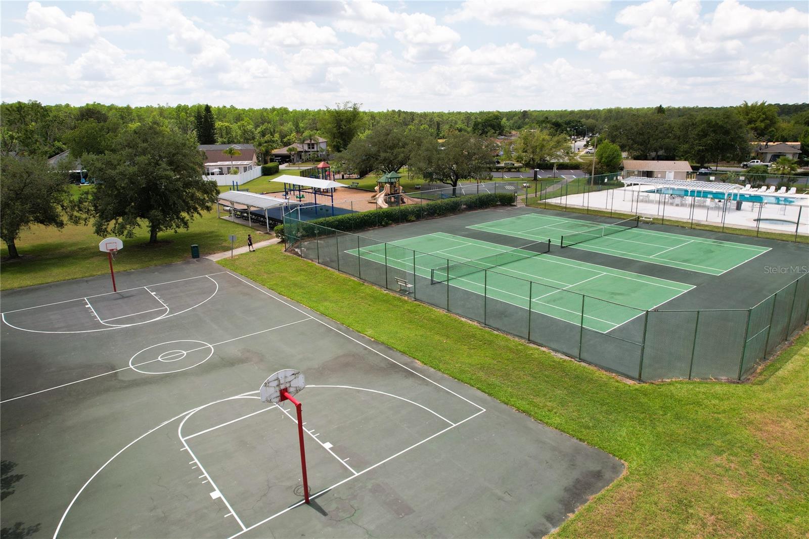DEER CREEK VILLAGE SEC 04 - Residential Lease