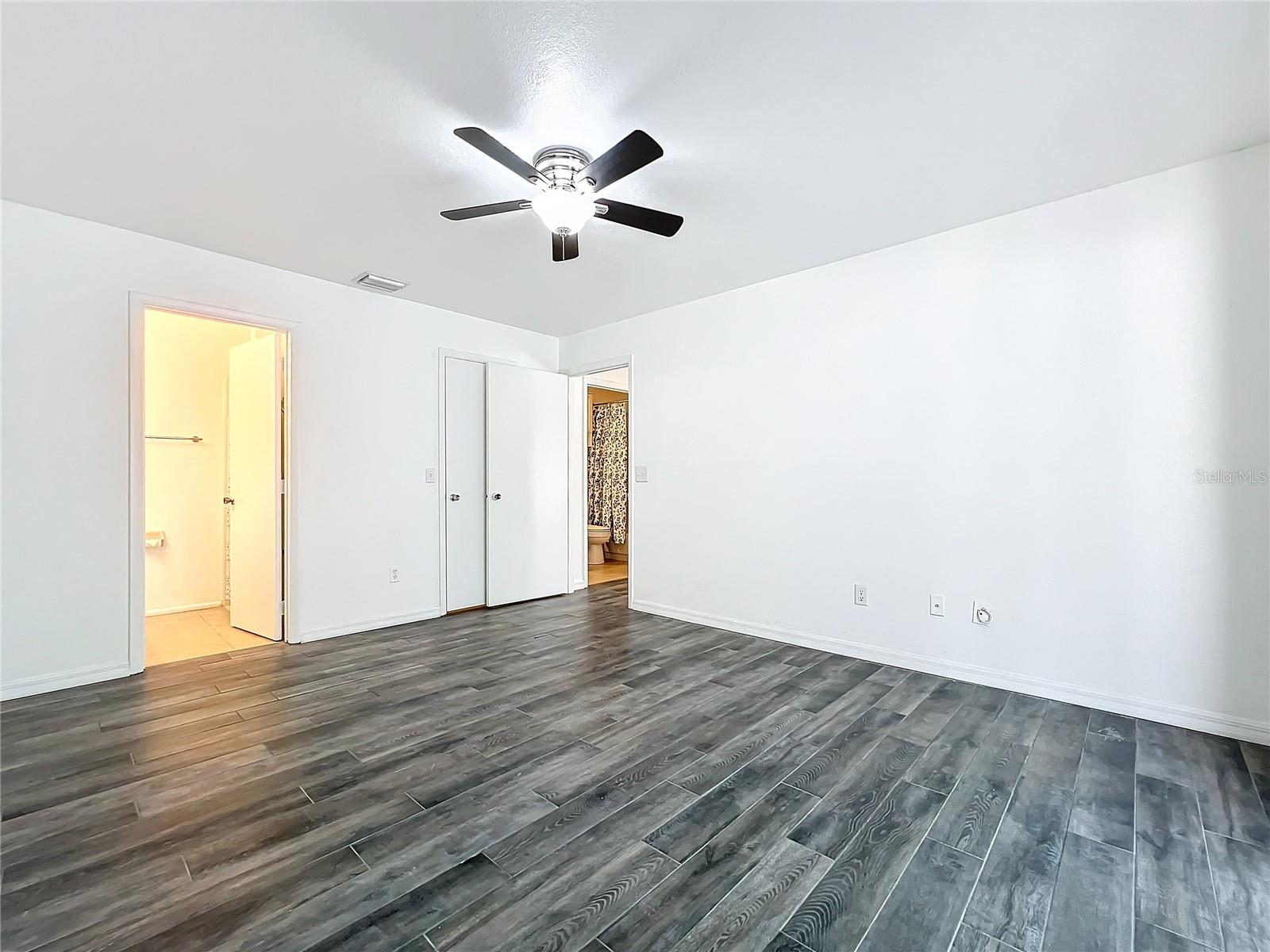 DEER CREEK VILLAGE SEC 04 - Residential Lease