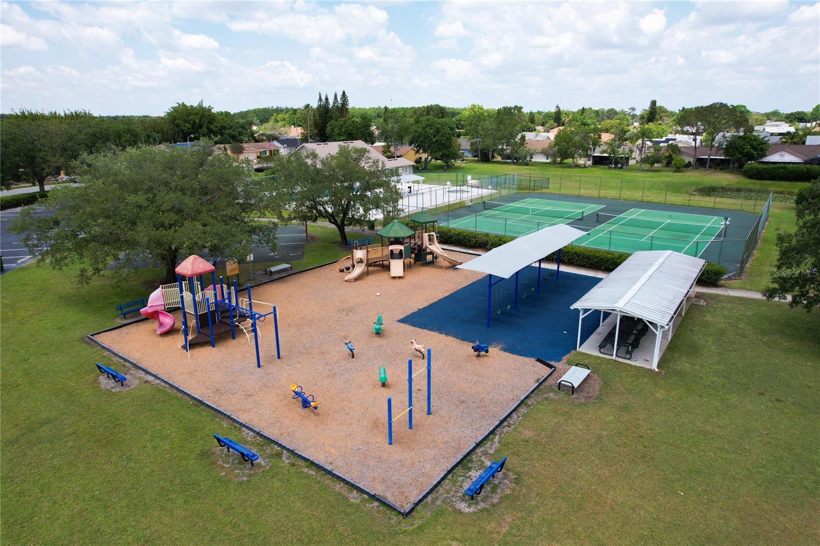 DEER CREEK VILLAGE SEC 04 - Residential Lease