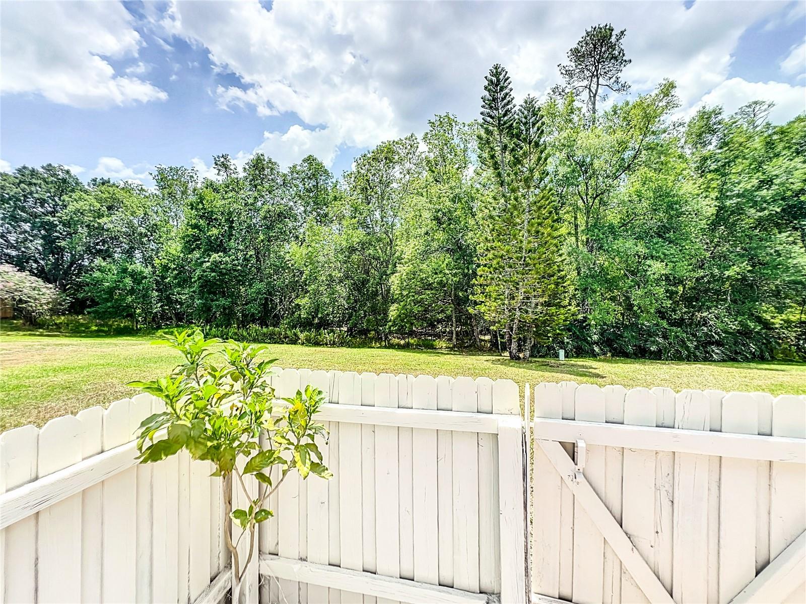 DEER CREEK VILLAGE SEC 04 - Residential Lease