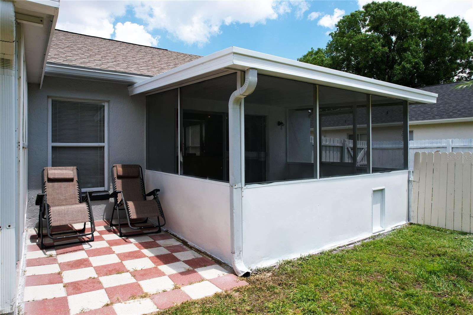DEER CREEK VILLAGE SEC 04 - Residential Lease