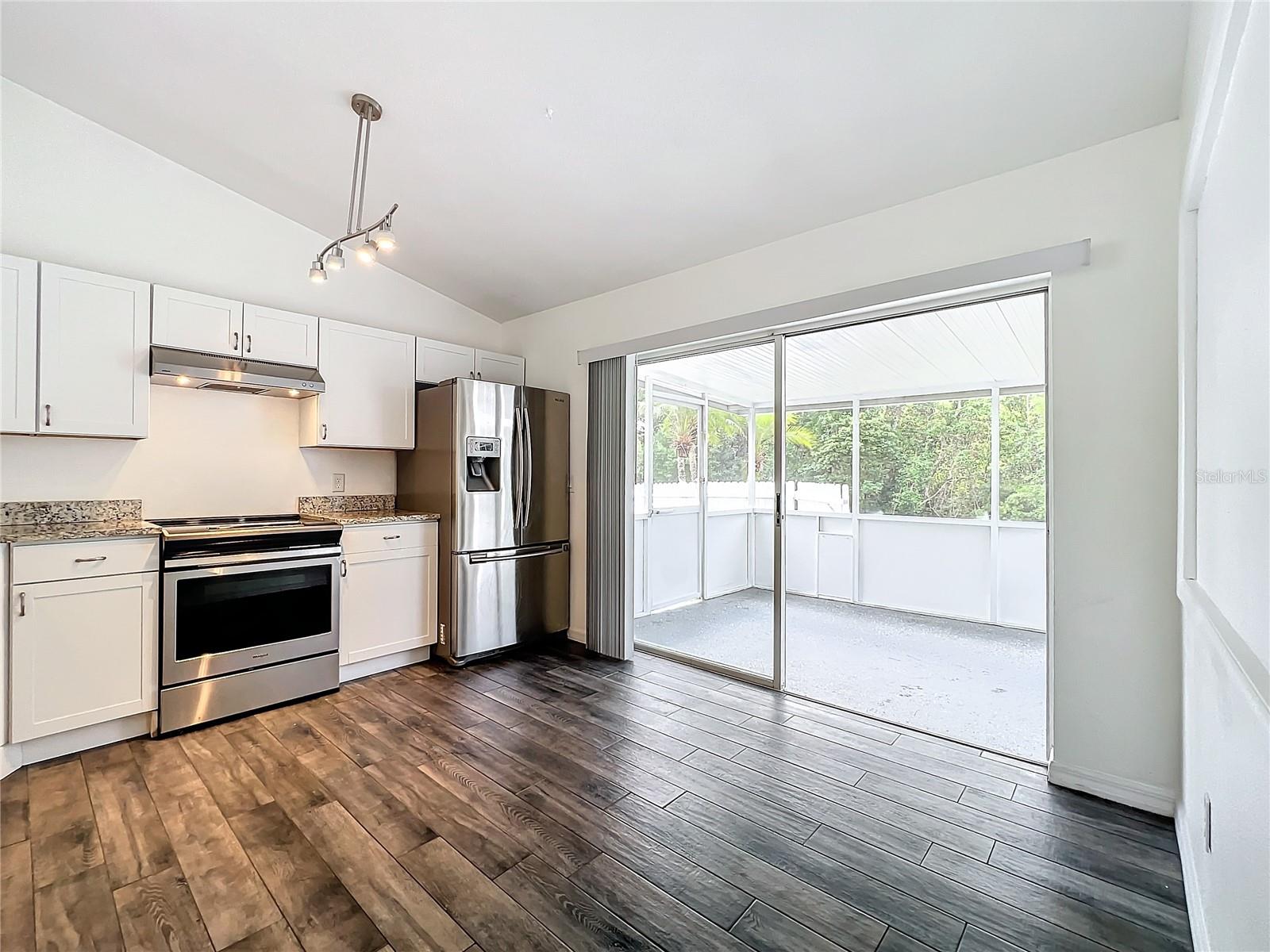 DEER CREEK VILLAGE SEC 04 - Residential Lease