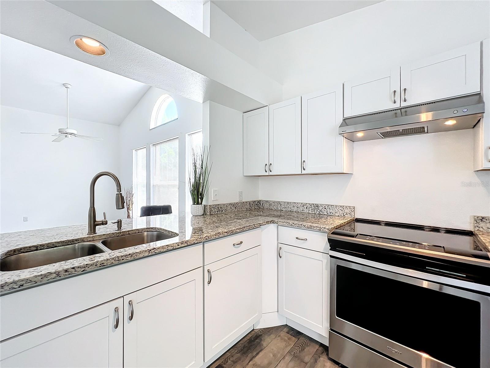 DEER CREEK VILLAGE SEC 04 - Residential Lease